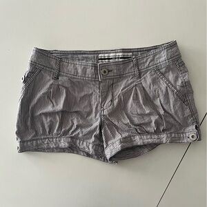 Vintage 90s/2000s dynamite stripped micro mini shorts